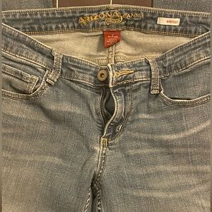 Arizona Jeans size 9 bootcut